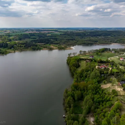 Seen und Wälder der Brodnitzer Seenplatte